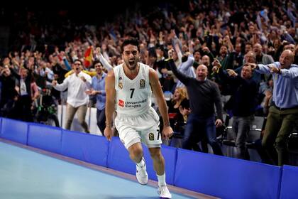 Facundo Campazzo, campeón ante Barcelona