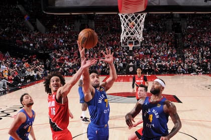 Facundo Campazzo fue parte de la rotación en la victoria de Denver sobre Portland