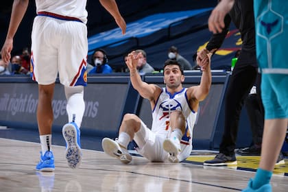 Facundo Campazzo ofreció 10 asistencias en el juego de Denver Nuggets ante Charlotte Hornets