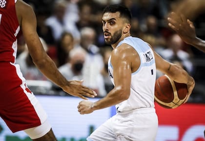 Facundo Campazzo, uno de los bases del seleccionado argentino, que viajó desde Mar del Plata