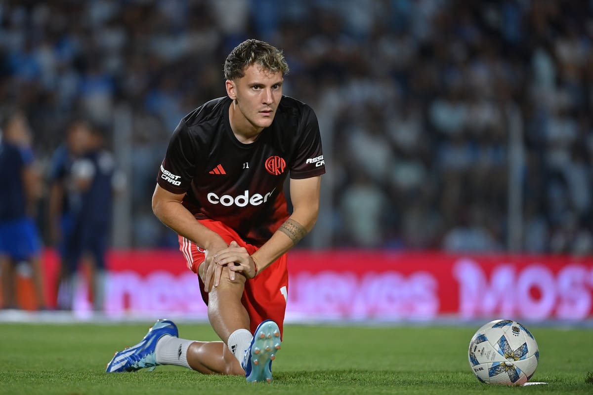 Facundo Colidio, uno de los que estuvo en el 0-4 con Independiente Rivadavia en Mendoza y tiene chances de jugar de arranque con Huracán