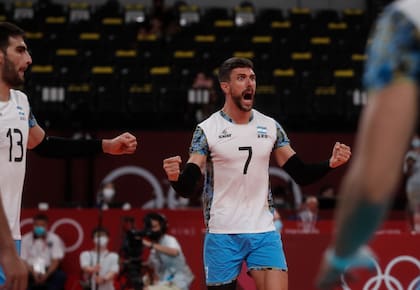 Facundo Conte, un bastión de la medalla de bronce de la Argentina en vóleibol en los Juegos Olímpicos Tokio 2020, obtuvo el mismo logro que su padre en Seúl 1988.