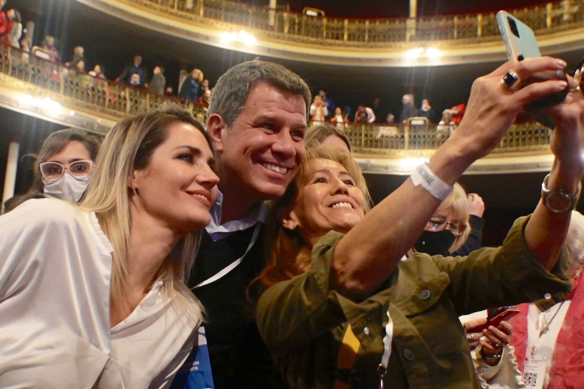 Facundo Manes, en la convención de la UCR en La Plata