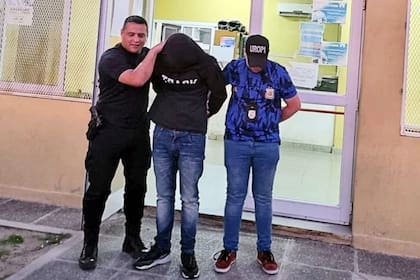 Facundo Nicolás Brítez, detenido por violar y asesinar a una compañera de colegio en San Luis