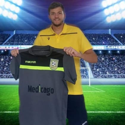Facundo Poch es arquero y en la actualidad ataja en Inainte Modelu de Rumania