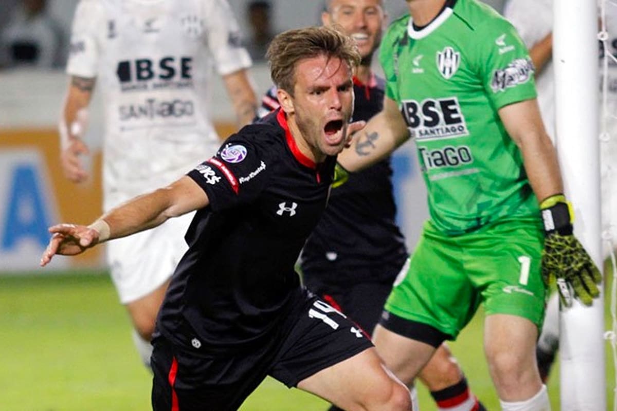 Facundo Sanchez grita su gol frente a Central Córdoba