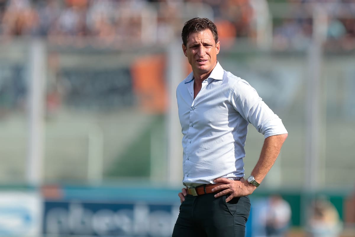 Facundo Sava, se fue de Gimnasia después de la sexta derrota consecutiva del equipo