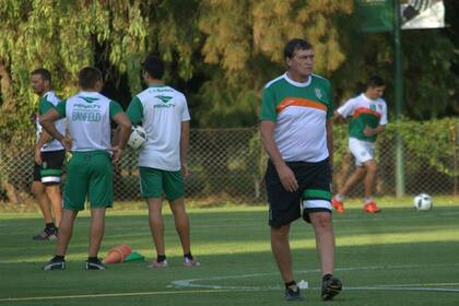 Falcioni tiene una duda para el clásico del Sur