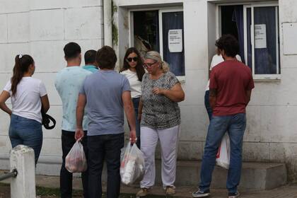 Familiares de los detenidos realizaron la segunda visita en Dolores