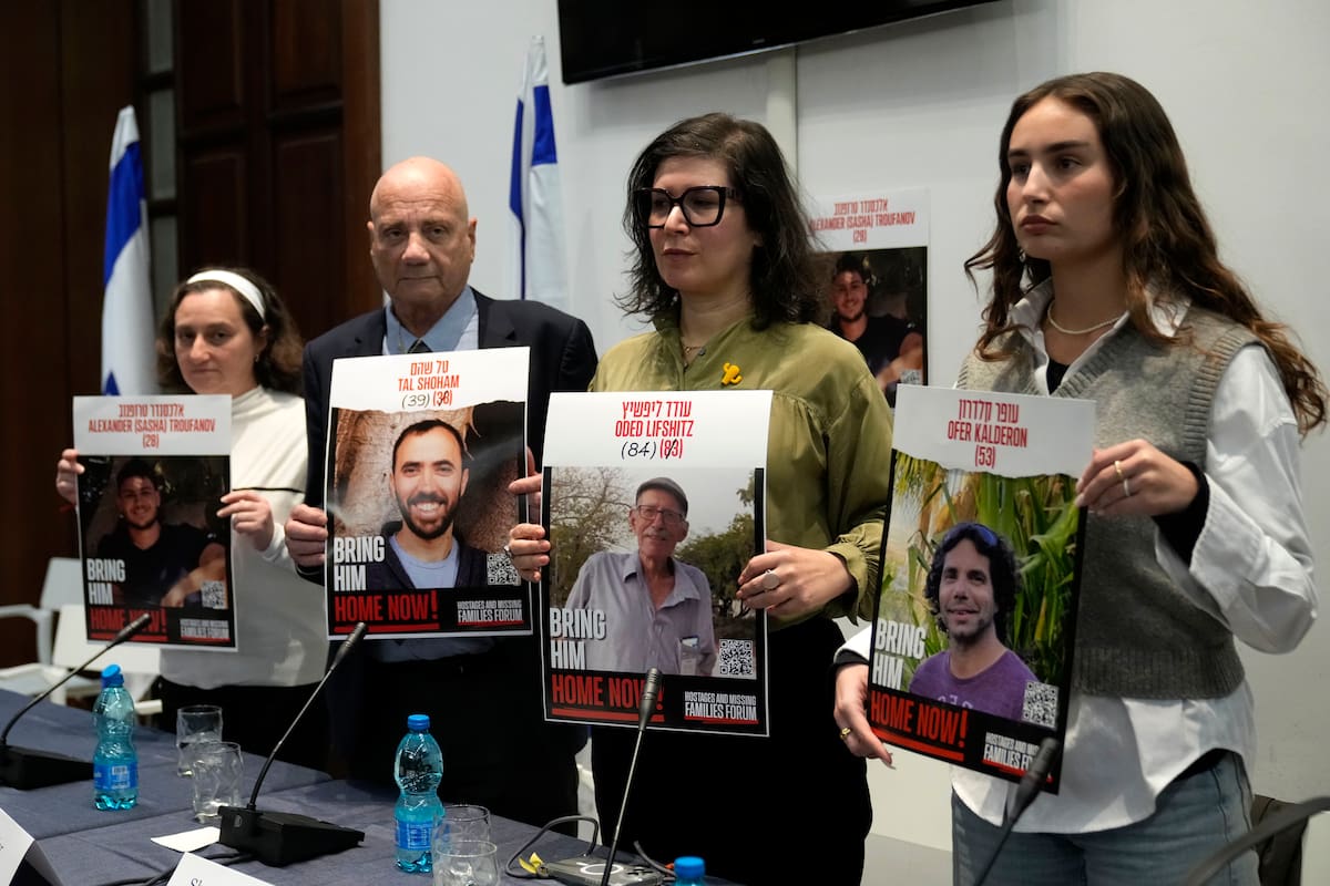 Familiares de rehenes israelíes piden por su liberación