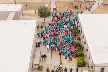 Familias inmigrantes protestan en centro de detención en Texas donde están niño de 5 años y su padre