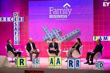 El secretario general de Redacción de LA NACION, José Del Río, moderó un panel sobre profesionalización en el evento Family Business