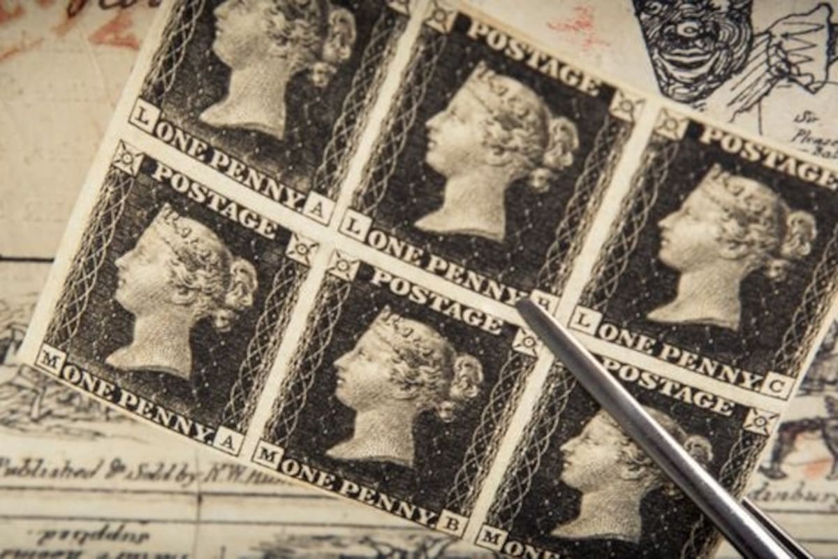 Famosa estampilla Penny Black de la Reina Victoria.