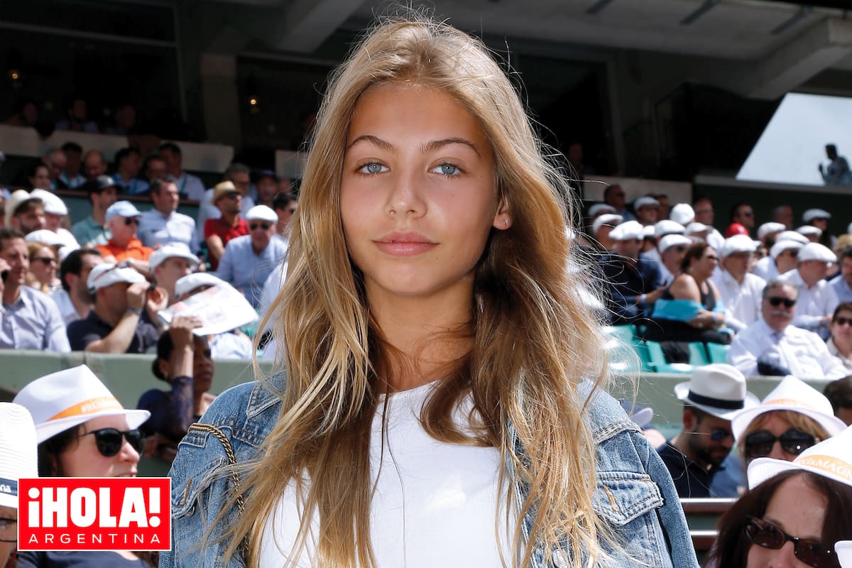 Fanática del tenis, la vemos durante un partido en Roland Garros en 2018.