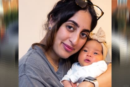 Farah Cacanindin dio a luz en la parte trasera de un taxi.