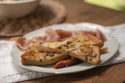 Farinata o Faina preparada con la receta de Julieta Oriolo