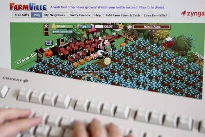 Farmville y otros títulos de Zynga buscan ganar la preferencia de los usuarios de teléfonos móviles