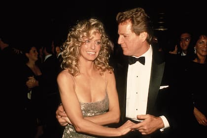 Farrah y Ryan vivieron un amor tan intenso como tóxico. Aquí en la première de Chances are, en Nueva York, en 1989.