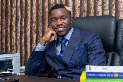 Fashion Sakala, el capitán de Zambia para enfrentar hoy a la selección argentina