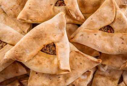 Fatay casero: masa casera y relleno jugoso paso a paso