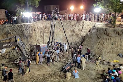 Fatehvir Singh cayó el jueves pasado en un agujero de 33 metros de profundidad y 23 centímetros de diámetro