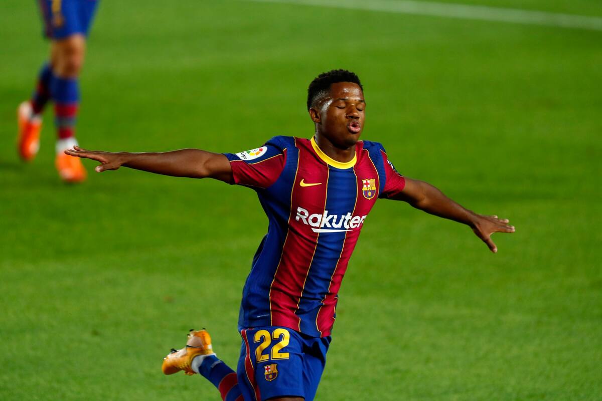 FC Barcelona v Villarreal - Camp Nou, Barcelona, España - 27 de septiembre de 2020 Ansu Fati del Barcelona festeja su gol.