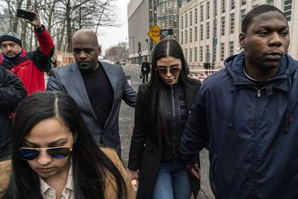 February 07, 2019 - Brooklyn,  New York, United States: Emma Coronel Aispuro, the Mexican-American wife of Joaqu�n "El Chapo" Guzm�n leaves the Federal Court in Brooklyn escorted by her husband's legal team and two bodyguards, Monday, February 04, 2019. (Photo Credit: Natan Dvir)