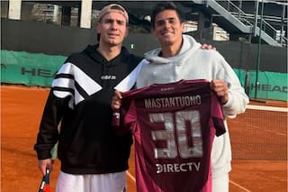 Franco Mastantuono jugó al tenis con Federico Coria y sorprendió con su talento
