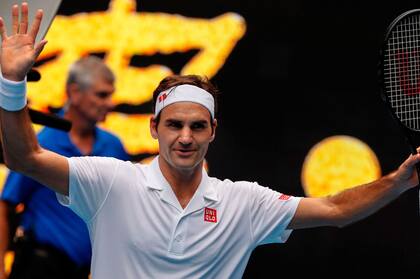 Federer avanzó a la tercera rueda tras vencer al británico Evans
