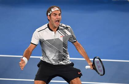 Federer celebra el triunfo ante Nishikori con la euforia propia de una final