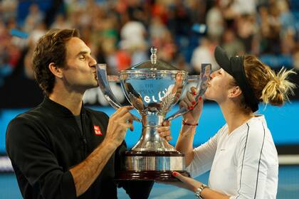 Federer guió a Suiza a la obtención de la Copa Hopman. Ganó el partido decisivo de dobles en compañía de Belinda Bencic.