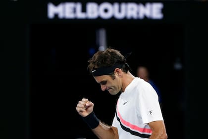 Federer tuvo un estreno triunfal en Melbourne