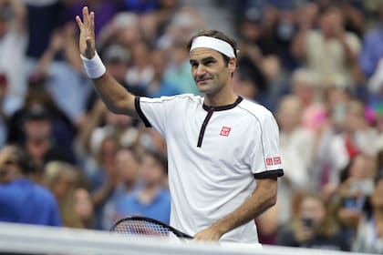 Federer volvió a ceder el primer set en Nueva York, aunque luego se impuso a Dzumhur