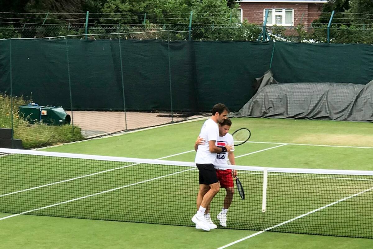 Federer y Diego Schwartzman se entrenan en All England