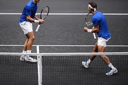 Federer y Nadal jugaron juntos dobles en la Laver Cup de 2017 y el mundo deportivo deliró con ellos