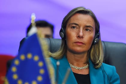 Federica Mogherini, la jefa de diplomacia de la Unión Europea, pidió evitar una acción militar en Venezuela