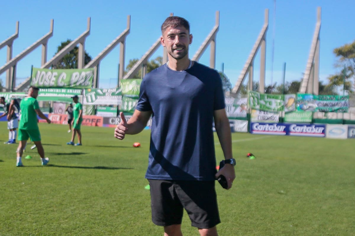 Federico Almada, presidente de San Miguel, en el estadio Malvinas Argentinas en Los Polvorines