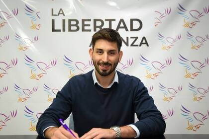 Un candidato a diputado provincial por La Libertad Avanza irá a juicio por violencia de género en La Plata - Image 2