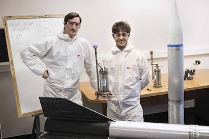 Federico Brito y Dan Etenberg, fundadores de LIA Aerospacev.