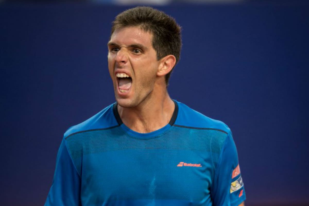 Federico Delboni le ganó al portugués Gastao Elias y se convirtió en el tercer argentino en sacar su pase a los octavos de final