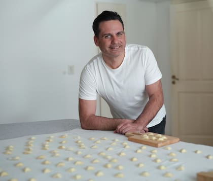 Federico Gelay tomó las riendas del negocio de pastas cuando era muy joven