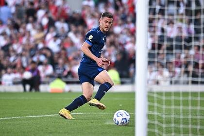Federico Girotti, de Talleres, y la ley del ex en el último partido ante River, en el Monumental
