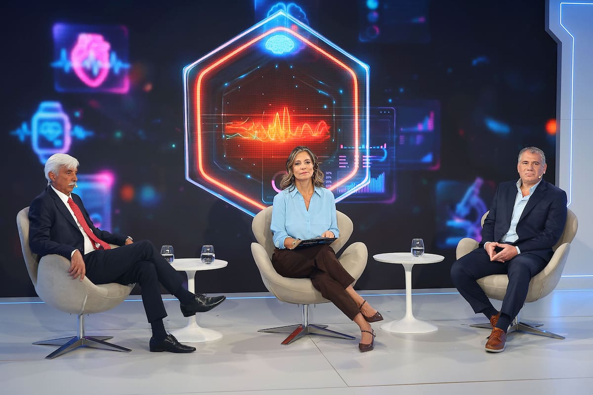 Federico Gorganchian, del Sanatorio Finochietto, y Luis Pedro, del Sanatorio de la Trinidad Palermo, charlaron con Carla Quiroga en el Summit de Salud de LA NACION