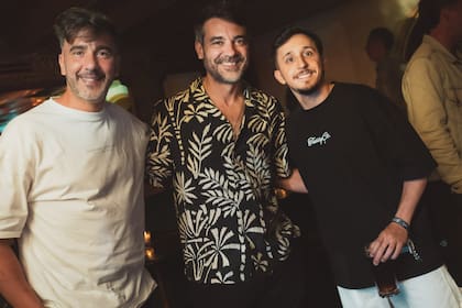 Federico Hoppe, Pedro y Rodrigo Noya
