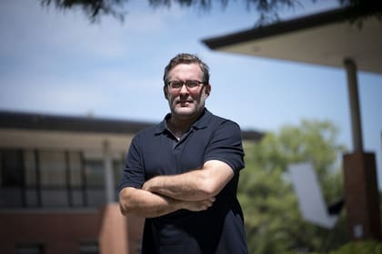 Federico Merke, autor de ¿Por qué no queremos salvar el mundo? Cómo explicar las acciones (e inacciones) de los países frente a la evidente crisis climática (Siglo XXI)