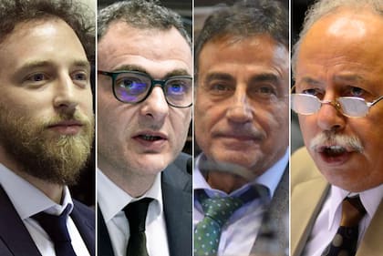Federico Otermin y los vicepresidentes de la Cámara de Diputados bonaerense, Adrián Urreli (Pro), Carlos Moreno (Frente de Todos) y Rubén Eslaiman (Frente Renovador)