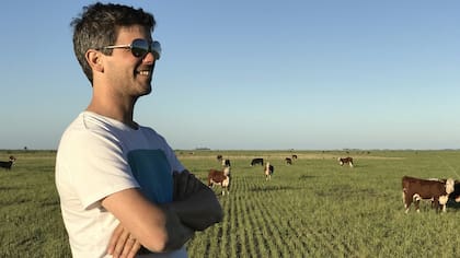 Federico Stange dice que las medidas del gobierno de Mauricio Macri le han permitido volver a trazar planes a largo plazo en su campo de 2.200 hectáreas.