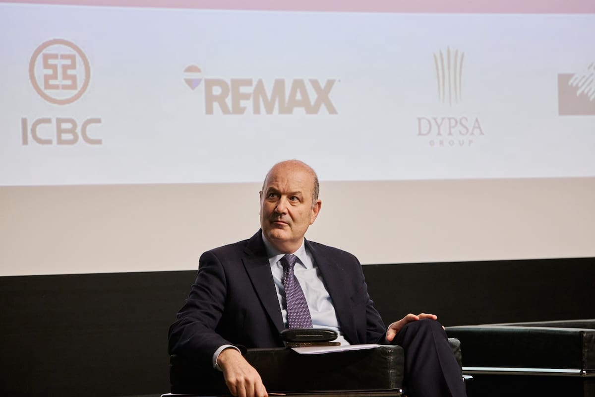 Federico Sturzenegger confirmó que enviará la desregulación inmobiliaria al Congreso para bajar costos en la compraventa