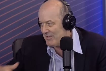 Federico Sturzenegger en diálogo con LA NACION en el Coloquio de IDEA en Mar del Plata.