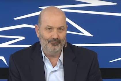 Federico Sturzenegger entrevistado en LN+